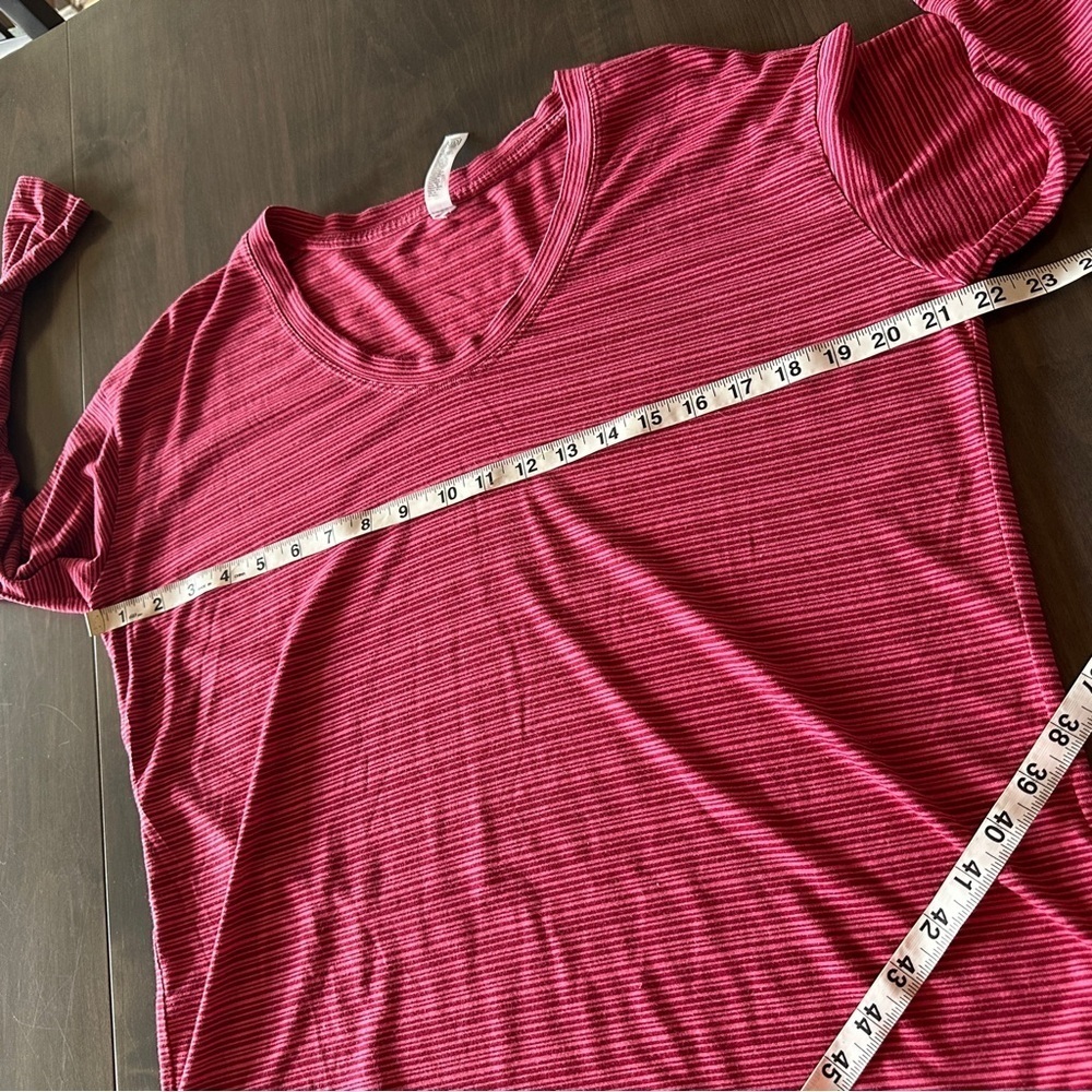 Athleta Pink Red Striped Long Sleeve Top M - Picture 10 of 10